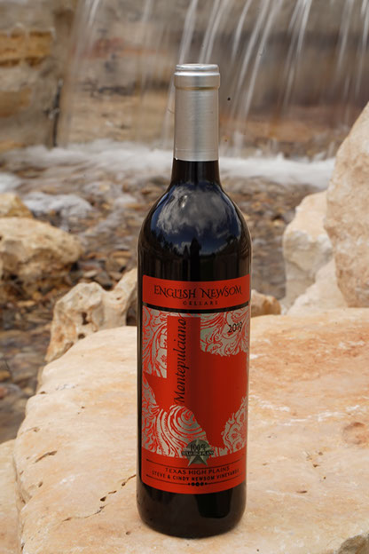 2019 Montepulciano Wine Bottle